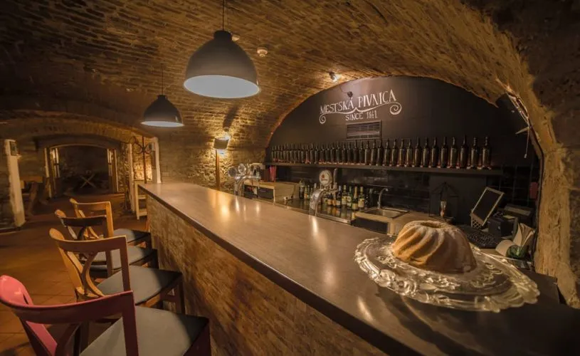 Bar v historickej Mestskej Pivnici, Hotel TeleDom Košice